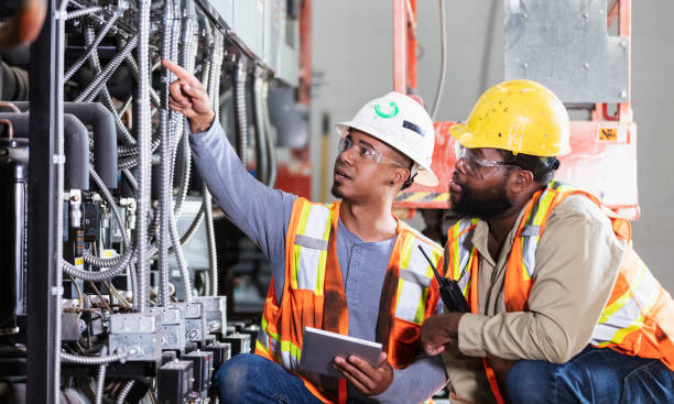 Best 24-Hour Electrician  in Shenandoah Junction, WV